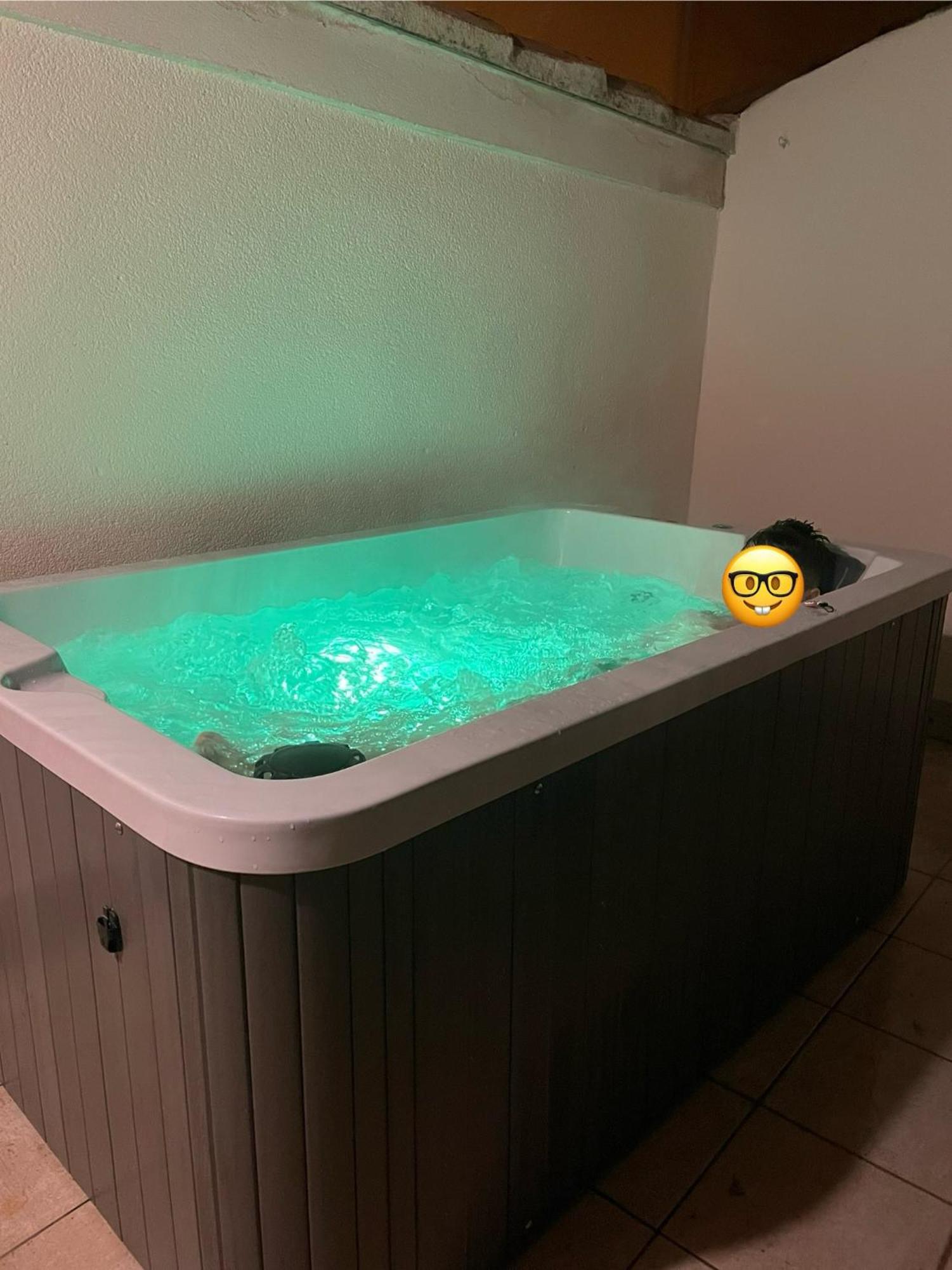 Maison De Village Avec Jacuzzi Et Garage Bédoin Exteriér fotografie